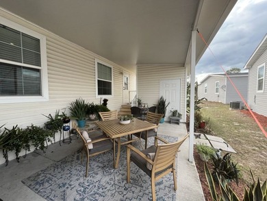 Welcome home to this beautiful 2019 Chariot Eagle Aurora - photo 2