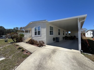 Welcome home to this beautiful 2019 Chariot Eagle Aurora - photo 4