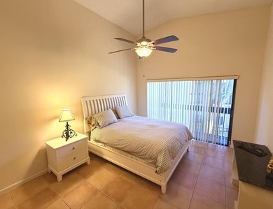 Welcome to this 3-bedroom, 2-bathroom water & Golf front - photo 12