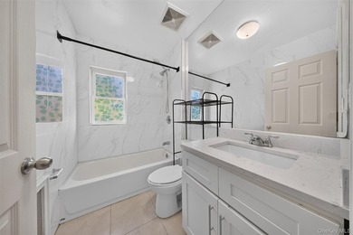 This classic Colonial on a private mid-block lot in Flushing - photo 13