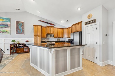 Experience the best of Intracoastal Waterway living in this - photo 15