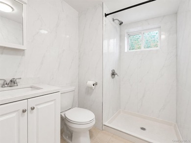 This classic Colonial on a private mid-block lot in Flushing - photo 16