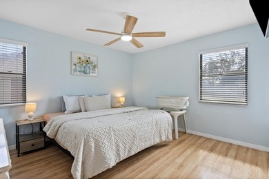 Move in ready, NEW ROOF, Motivated seller! This 3 bed, 2 bath, 1 - photo 16