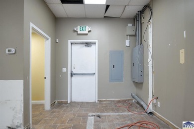 *7/11-7/22 Please contact Amanda Murphy at * Express Plaza