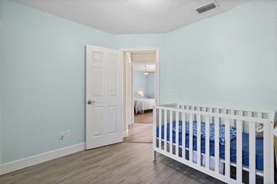 Move in ready, NEW ROOF, Motivated seller! This 3 bed, 2 bath, 1 - photo 23