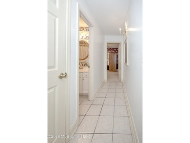 WATERFRONT on 3 Large Lots ! Find your small oasis Tucked away - photo 28