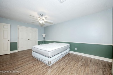WATERFRONT on 3 Large Lots ! Find your small oasis Tucked away - photo 30