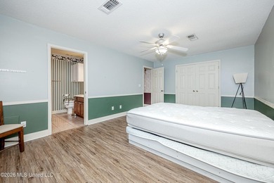 WATERFRONT on 3 Large Lots ! Find your small oasis Tucked away - photo 31