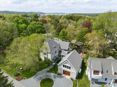 *Village retreat* is an attractive and well conceived home and - photo 3