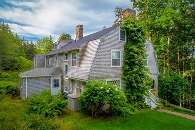 *Birchcroft*, a c.1920 classic shingle style cottage in the - photo 2