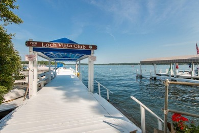 WILLIAMS BAY- Sipping lemonade with friends on the porch or a - photo 2