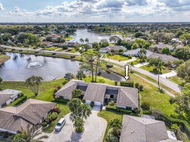 (private lake, pond, coastal) Townhome/Townhouse For Sale in Palm Beach Gardens Florida