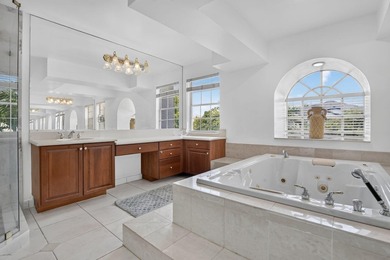 Welcome to this exceptional 4-bedroom, 4-bathroom residence with - photo 20