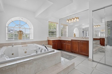 Welcome to this exceptional 4-bedroom, 4-bathroom residence with - photo 22