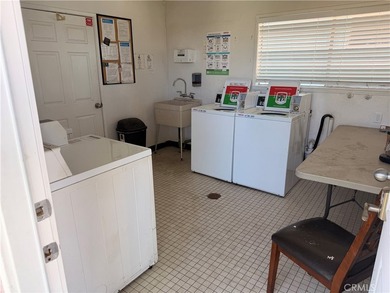 Located in the desirable Beachview Mobile Home Park, this - photo 28