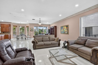 Welcome to this exceptional 4-bedroom, 4-bathroom residence with - photo 31