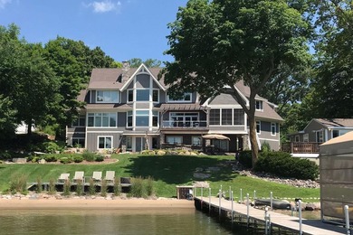 Experience the pinnacle of lakeside luxury with this - photo 2