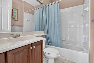 Welcome to this exceptional 4-bedroom, 4-bathroom residence with - photo 33