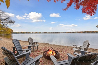 Experience the pinnacle of lakeside luxury with this - photo 10