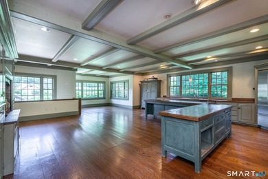 Warren's Landing on the Pomperaug is an extraordinary estate - photo 6