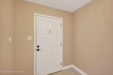 Property is back on the market at no fault of the seller or the - photo 6