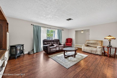 Property is back on the market at no fault of the seller or the - photo 9