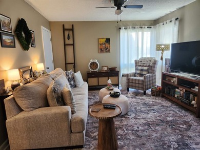 Welcome to this unique and versatile first-floor 2-bedroom - photo 14