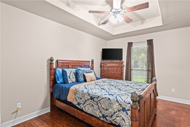 Welcome to 4614 Valor Drive, a well-maintained 3 bedroom, 2 - photo 21