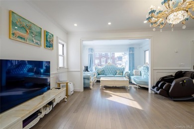 50*95 Large Lot | Fully Gut-Renovated Brick Home in Prime North - photo 4