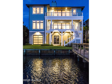 A rare opportunity to create a custom waterfront retreat - photo 3