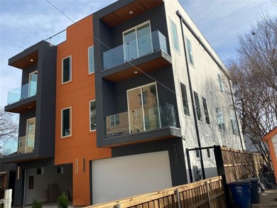 Luxury Living Half Duplex Meets City Convenience in this