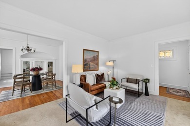 This charming home is ready for its new owner! Step up to the - photo 5
