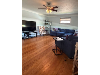 Welcome home to this beautifully updated 3-bedroom brick ranch - photo 8