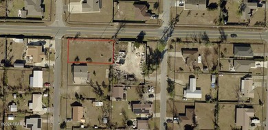 This large 75x150 lot is conveniently located in the heart of - photo 5