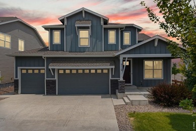 Experience luxurious living in Raindance in this exceptional - photo 2