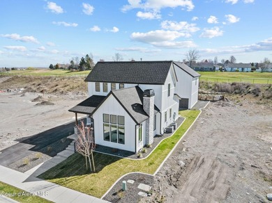 Welcome to your dream home on the Prairie Falls Golf Course! - photo 3
