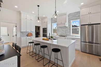 Welcome to your dream home on the Prairie Falls Golf Course! - photo 9