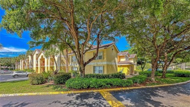 (private lake, pond, creek) Condo For Sale in Tamarac Florida