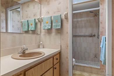 You'll be delighted with this well-maintained, one-owner - photo 20