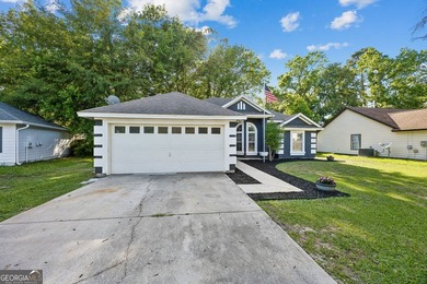 Seller offering up to $7,500 towards closing costs on this - photo 3