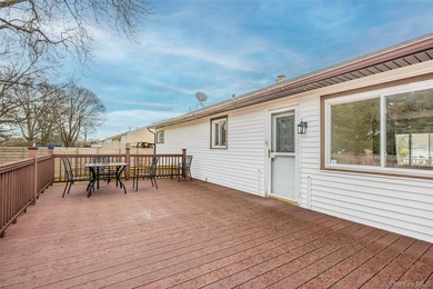 Beautifully renovated 3-bedroom, 1-bath ranch in the heart of - photo 31