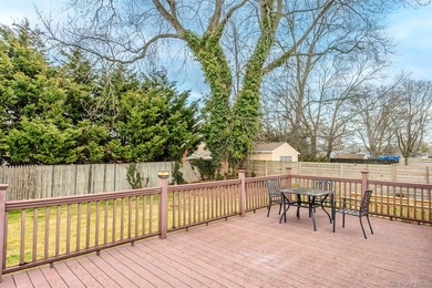 Beautifully renovated 3-bedroom, 1-bath ranch in the heart of - photo 32