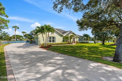(private lake, pond, creek) Home For Sale in Merritt Island Florida
