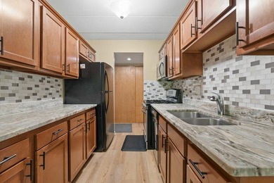 Owner-occupied only. Rentals are not permitted; however, leasing - photo 3