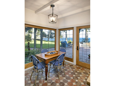 Discover an unparalleled oceanfront oasis on the California - photo 12