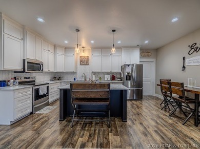 ONE of a kind BEAUTIFUL luxury house sitting on 5.4 acres with - photo 14