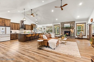PRICED TO SELL! UNDER APPRAISED VALUE! Welcome to life at The - photo 14