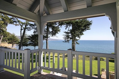 Discover an unparalleled oceanfront oasis on the California - photo 15