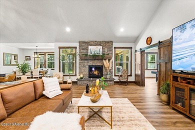 PRICED TO SELL! UNDER APPRAISED VALUE! Welcome to life at The - photo 17