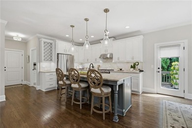 Welcome to your private retreat in the prestigious, gated Lake - photo 22